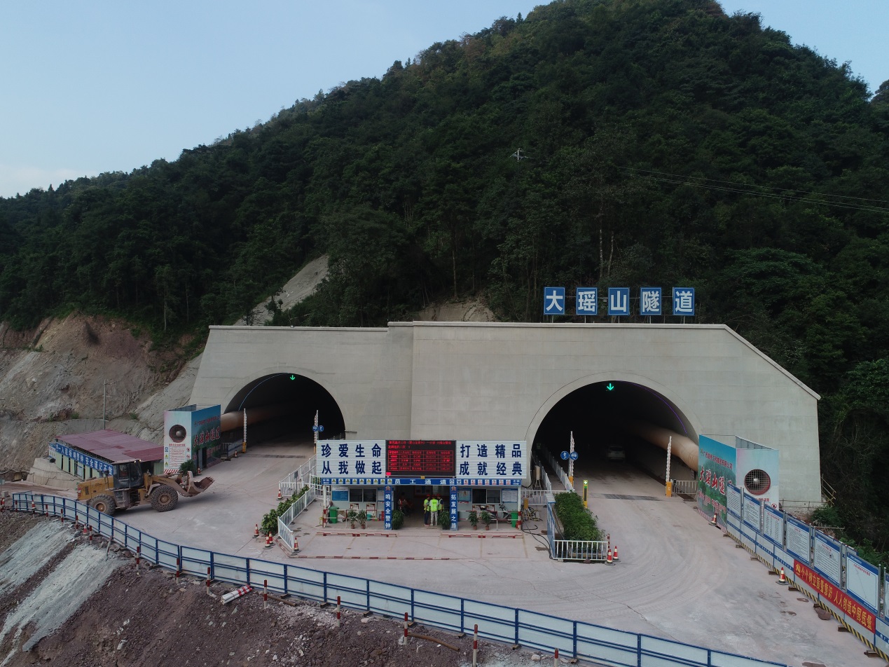 AG超玩会电竞俱乐部(中国区)·集团