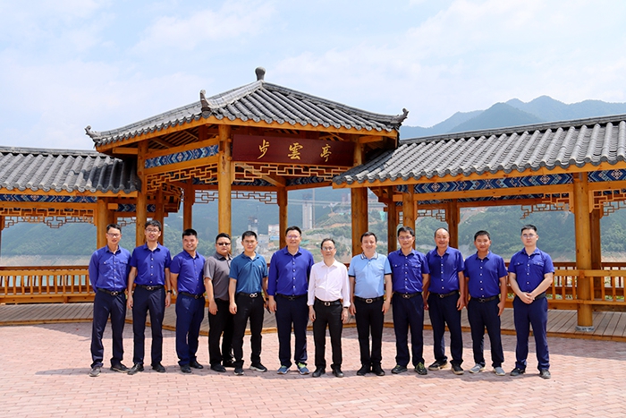 AG超玩会电竞俱乐部(中国区)·集团