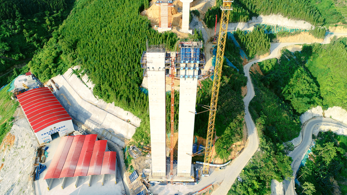 AG超玩会电竞俱乐部(中国区)·集团