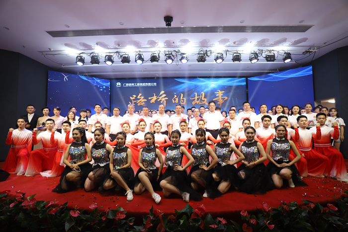 AG超玩会电竞俱乐部(中国区)·集团