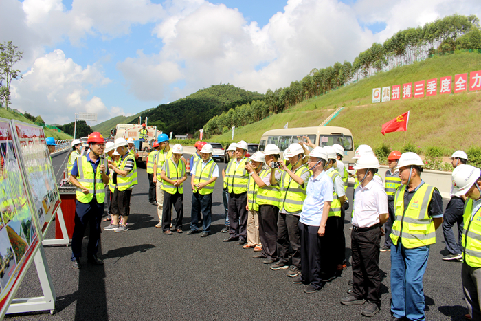 AG超玩会电竞俱乐部(中国区)·集团