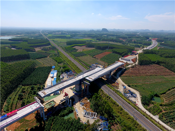 AG超玩会电竞俱乐部(中国区)·集团