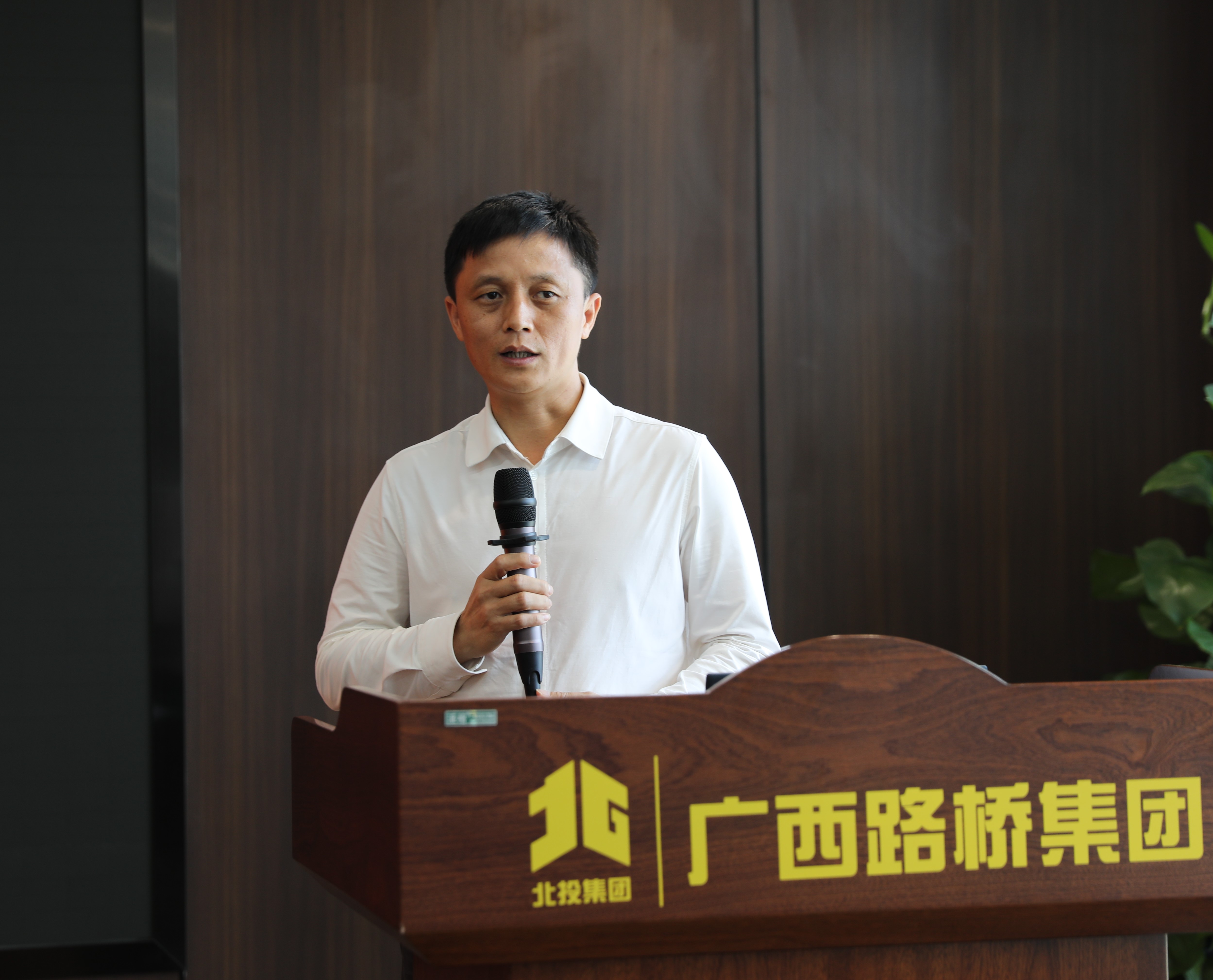 AG�����羺���ֲ�(�й���)������