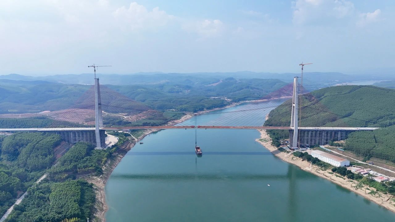 AG�����羺���ֲ�(�й���)������