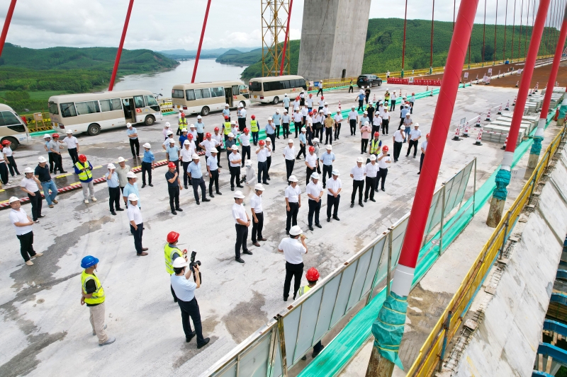 AG超玩会电竞俱乐部(中国区)·集团