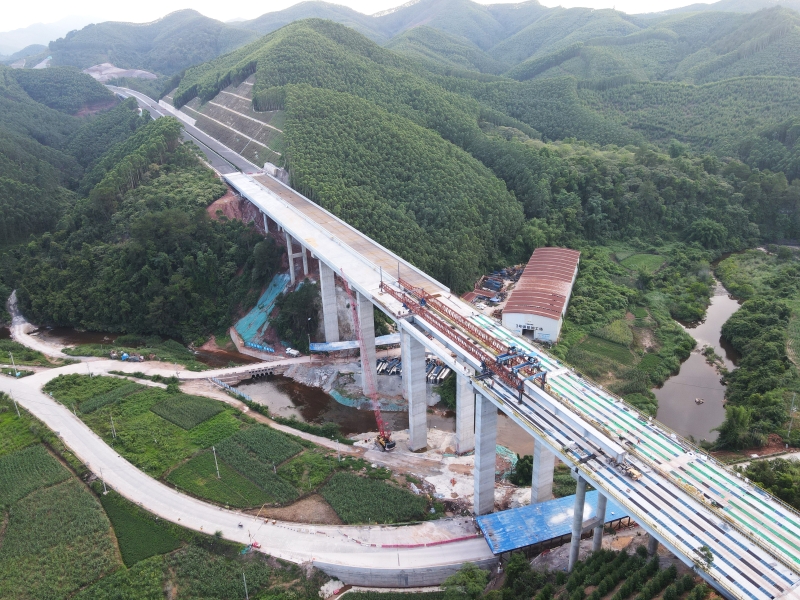 AG超玩会电竞俱乐部(中国区)·集团